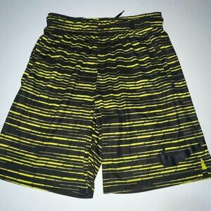 Nike Boys Sz Medium M Black & Yellow 2 Pocket Urban Shorts 28W 9.5L